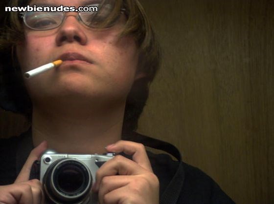 Err...didn't know where else to put this..figured it'd be safe in the "Teens" category. Anyways, to prevent blindness, please advert your eyes and/or don't even look at this.