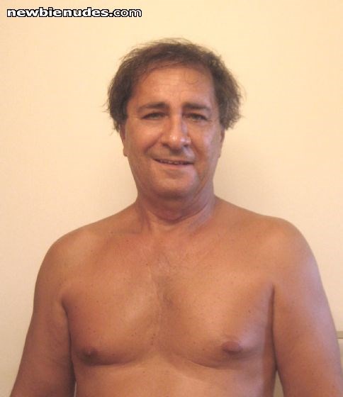 Thinking about eating pussy!