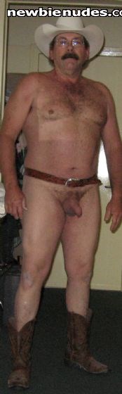 Nekkid and naughty cowboy, who wants a ride? ;)