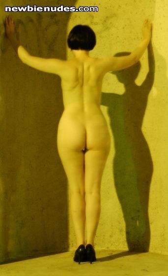 From behind, as requested. (Not my best side, tho!)