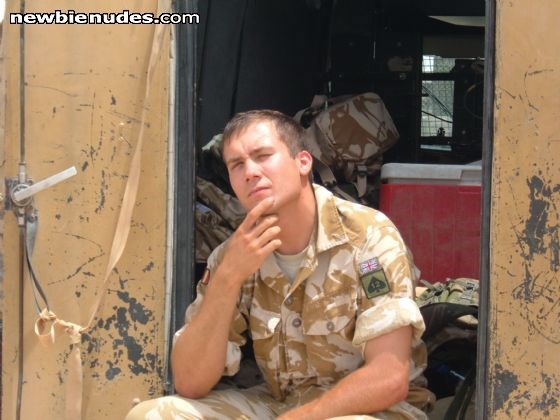 any girls like a man in uniform