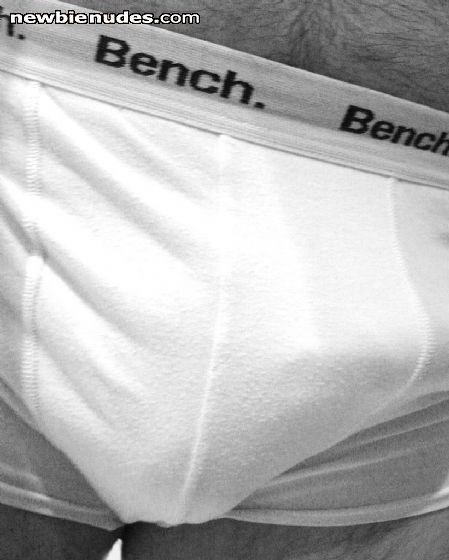 ready to be unleashed after seeing all the beautiful women on this site, anyone able to give me a hand?