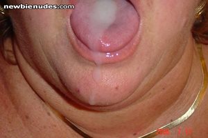 1 of hubby's friends fucked me and did this then i made hubby kiss me and c...