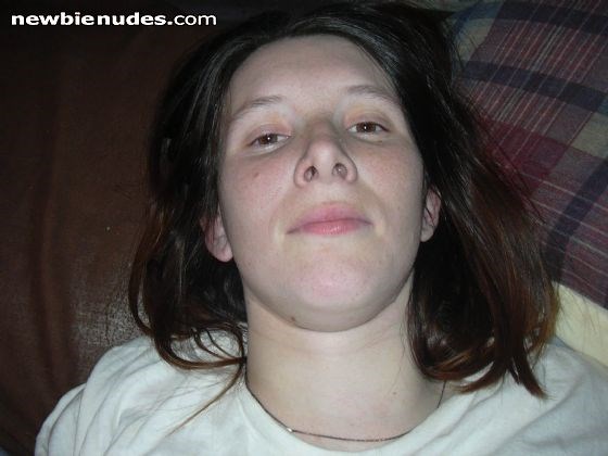 who wants to cum on her face