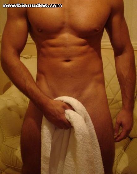 i keep seeing all these body shotz so i thought id post mine for all who hasnt seen em.....