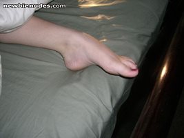 Cumming all over my sleeping teen g/f's feet