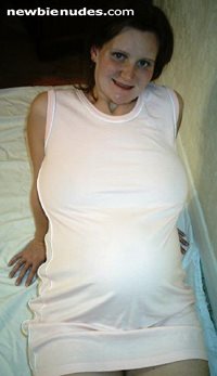 old one off me pregnant so cum on boys anyone like to get me pregnant again...