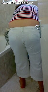 Jane's cute ass in seethrough pants and a thong. Would love to watch someon...