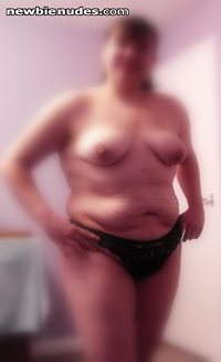 My husband love my belly and tities, and u? vote if u like
