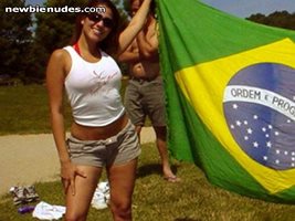 Garrota Brasilera no Nova Iorque. A Brasilian girl in New York City. Not as...