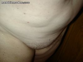 A profile view of my fat pussy, hubbys says it looks hot and feels real goo...