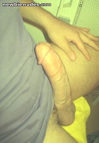 Woke up a bit horny this morning thought you all might like GUYS and GIRLS ...