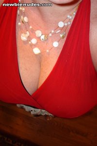 Cleavage...just a tease for now!