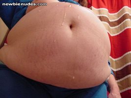 He just shot his hot cum all over my huge belly! I just love to watch a guy...