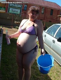 washing the car at 30weeks pregnant.