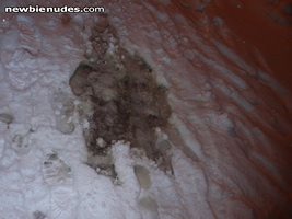 Female pee in snow