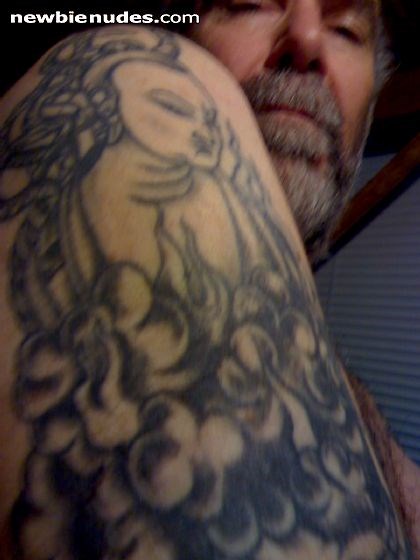 Right shoulder, Naga Ruchi