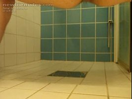 Hot pussy piss in shower, sorry mostly ass wiev, can not afford getting pss...