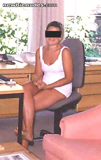 Hi boys! Let me know if you want to see more of me...