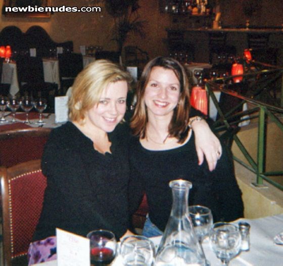 I'm on the left.. Check out my butt pic... Tell me wht u thnk...