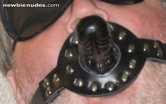 Ride it ladies, pretty please.