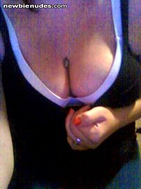 falling out of my shirt && bra === comments??