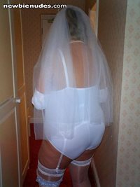 Anyone want to fuck the fat bride?