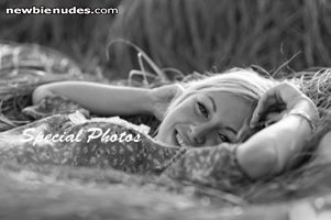 If anyone is interested in a very professional and private photo shoot, ple...