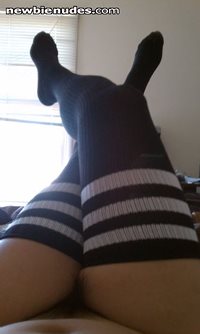 I guess I wasn't too naughty because I got these thigh highs for Christmas!...