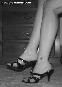 a little leg and a cute little heel