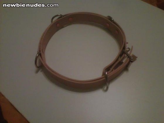 Your throat should be locked in here.