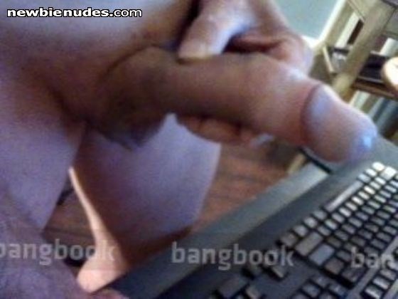 looking for a fuck buddy