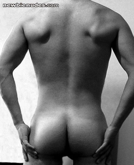 thanks for your comments. i took another butt shot hehe. grabable?