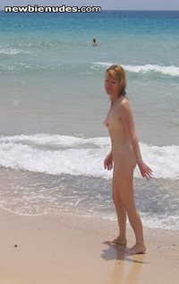 Lynn on nude beach