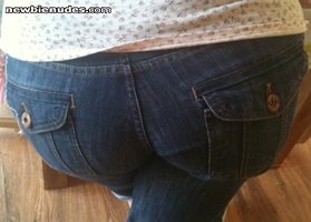 My wife's lovely ass in jeans, please comment?