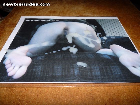 tribute to msstoner, had to cum on her ass and feet,enjoy!