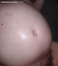 4 mens cum on my 8 months pregnant belly. At the end of pregnancy I dont da...