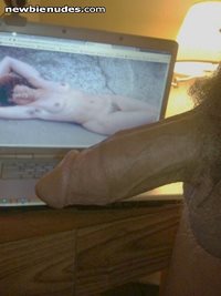 Stroking to a sexy, hairy lady,mmmmmmm