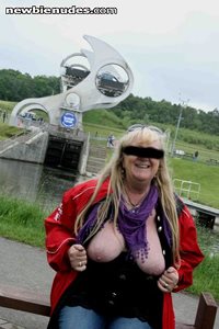 tits out at the falkirk wheel