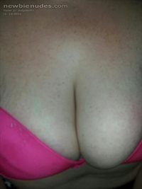 shaunas sexy boobs
