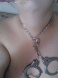 Slut bought herself a choke chain and handcuffs. Sent me this pic to give m...