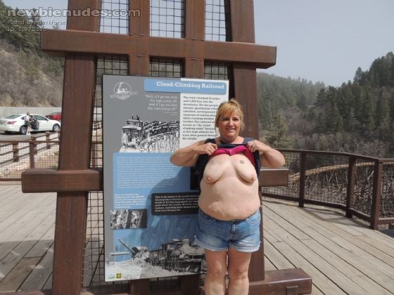 Cloud climbing rail road