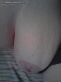 Anyone want to suck my tit? I need it bad!!