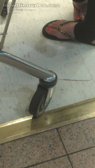 Taste these terrific toes you fabulous feet eaters!