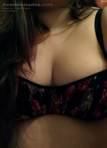 Hi :)