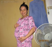 Pregnant Pilipino