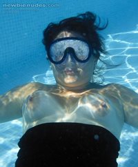 Under water tits