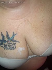I am very disappointed in my hubby. This is all the cum he sprayed on my fa...