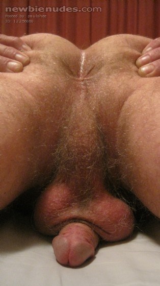 Spread those cheeks for me FB.