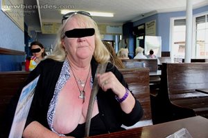 getting my tits out in the cafe where we had lunch